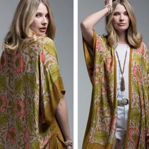 Vintage Floral Print Kimono